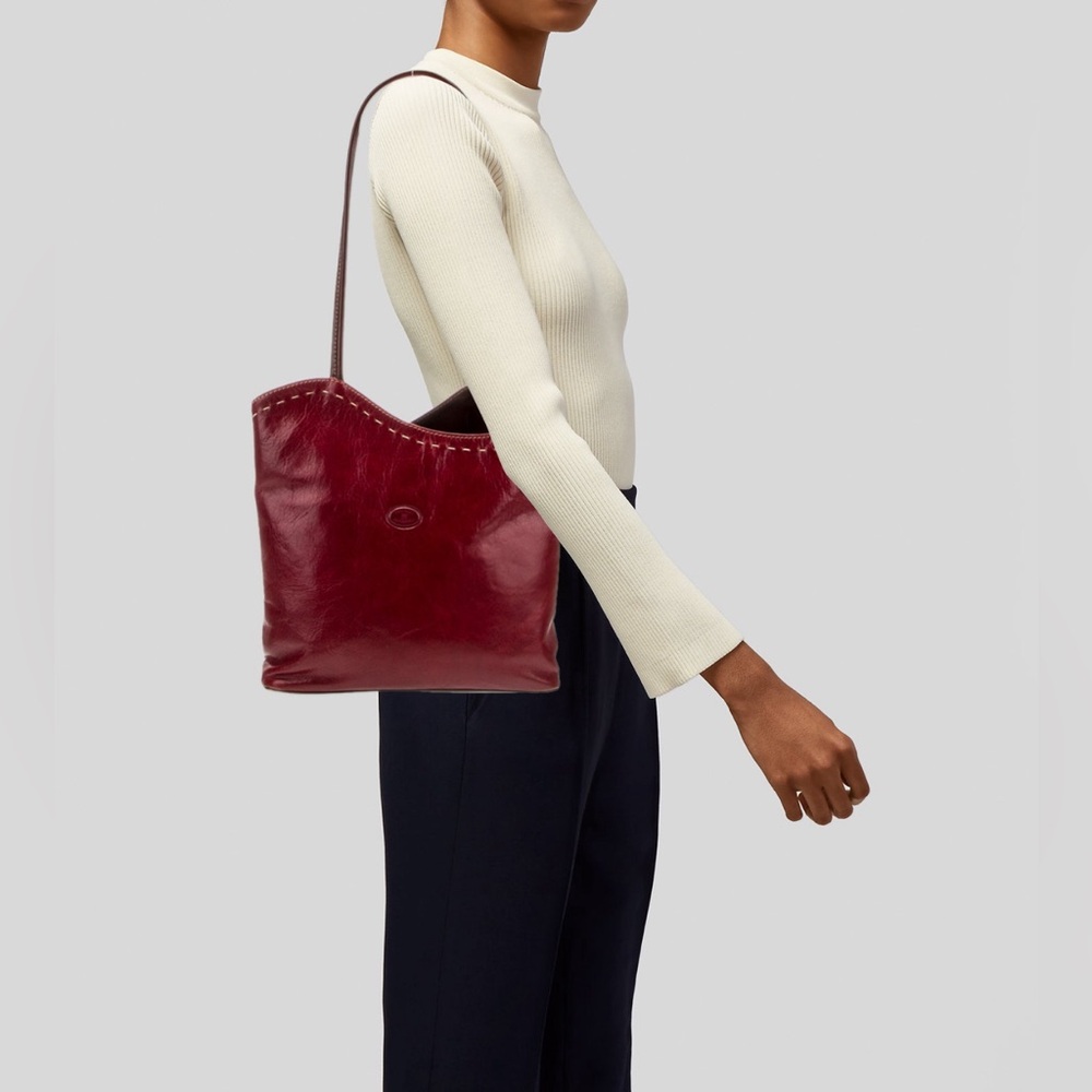 Chic Burgundy Shoulder Bag